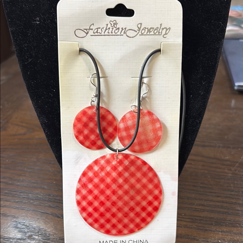 Fashion Jewelry Red Plaid Pendant Set